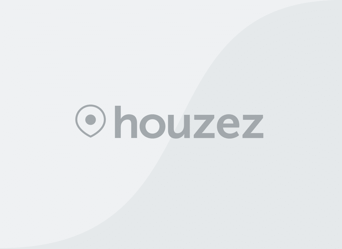 hall and chamber flat